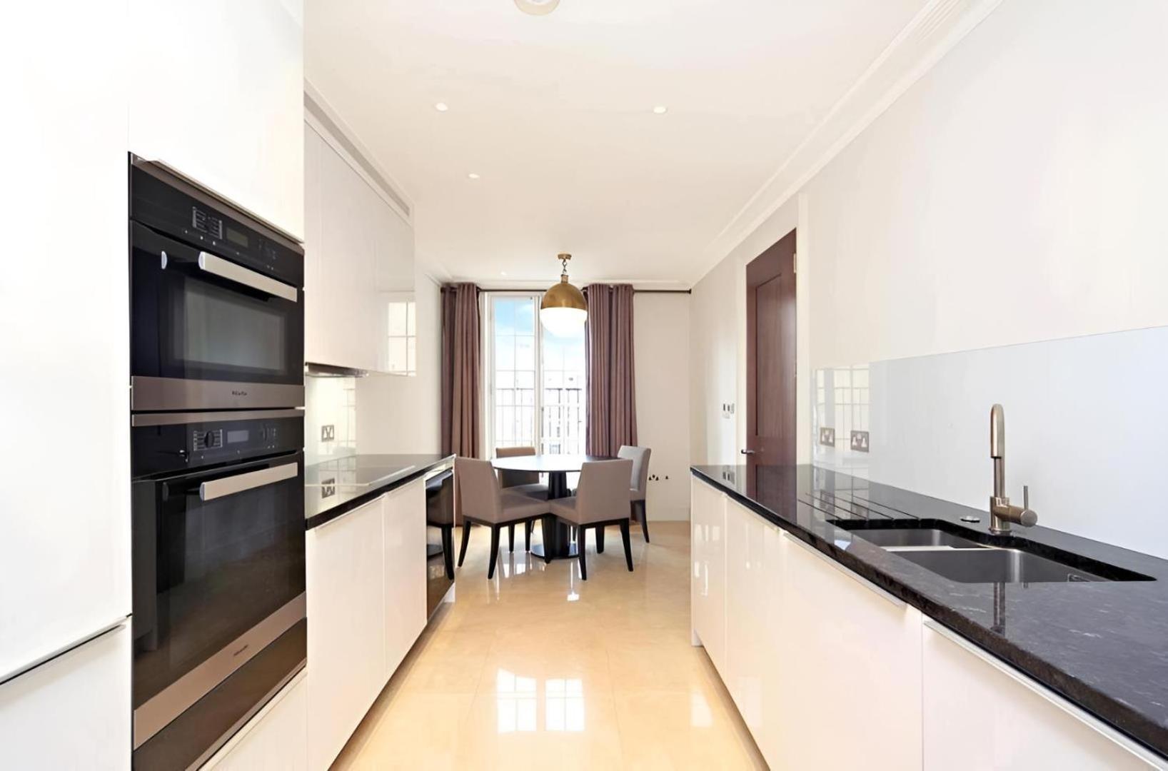 Apartament 4 Million Pound Large Central Mayfair Sleeps 6 Londyn Zewnętrze zdjęcie